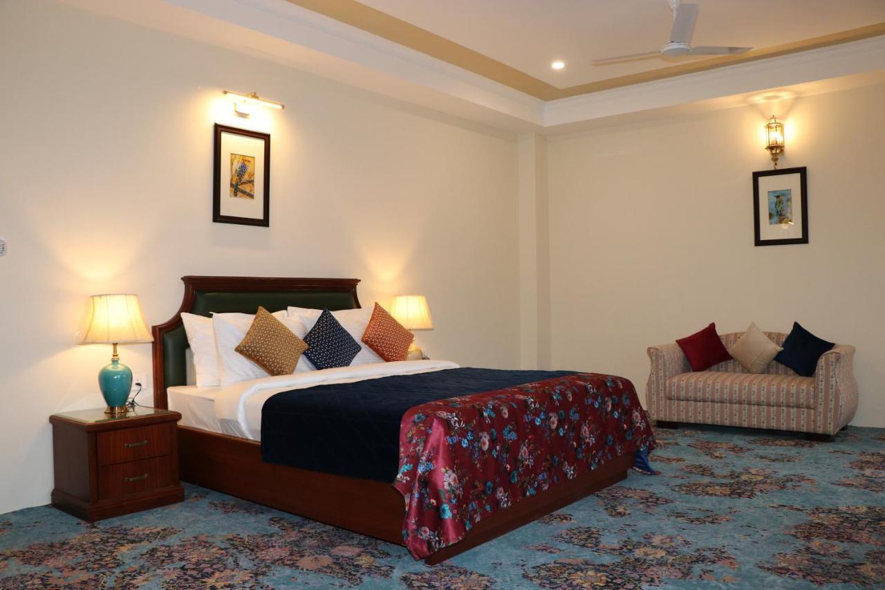 Royale De' Casa Resort กาซิรังคา ภายนอก รูปภาพ