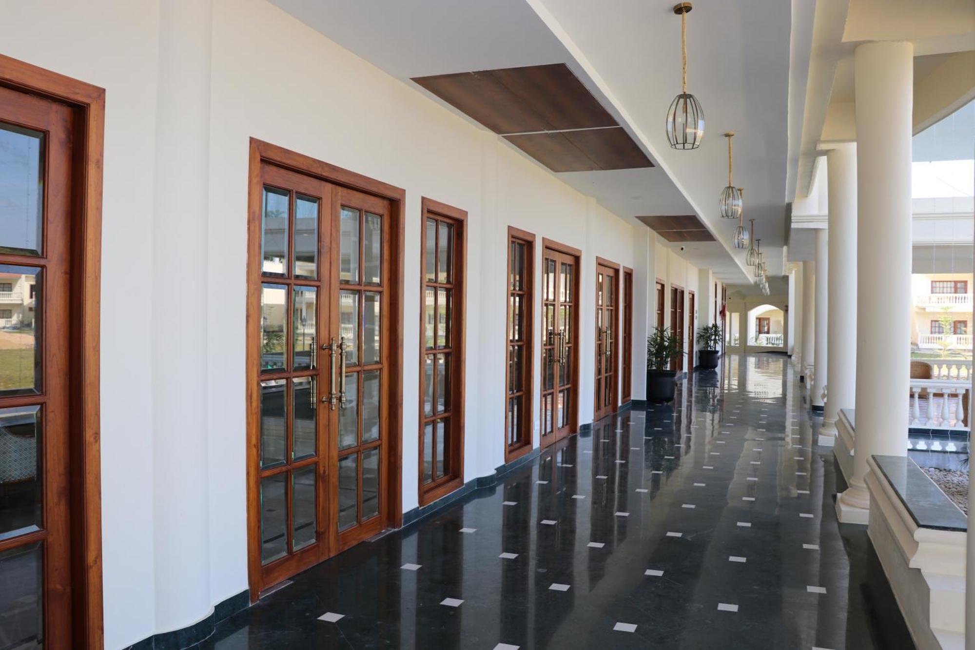 Royale De' Casa Resort กาซิรังคา ภายนอก รูปภาพ