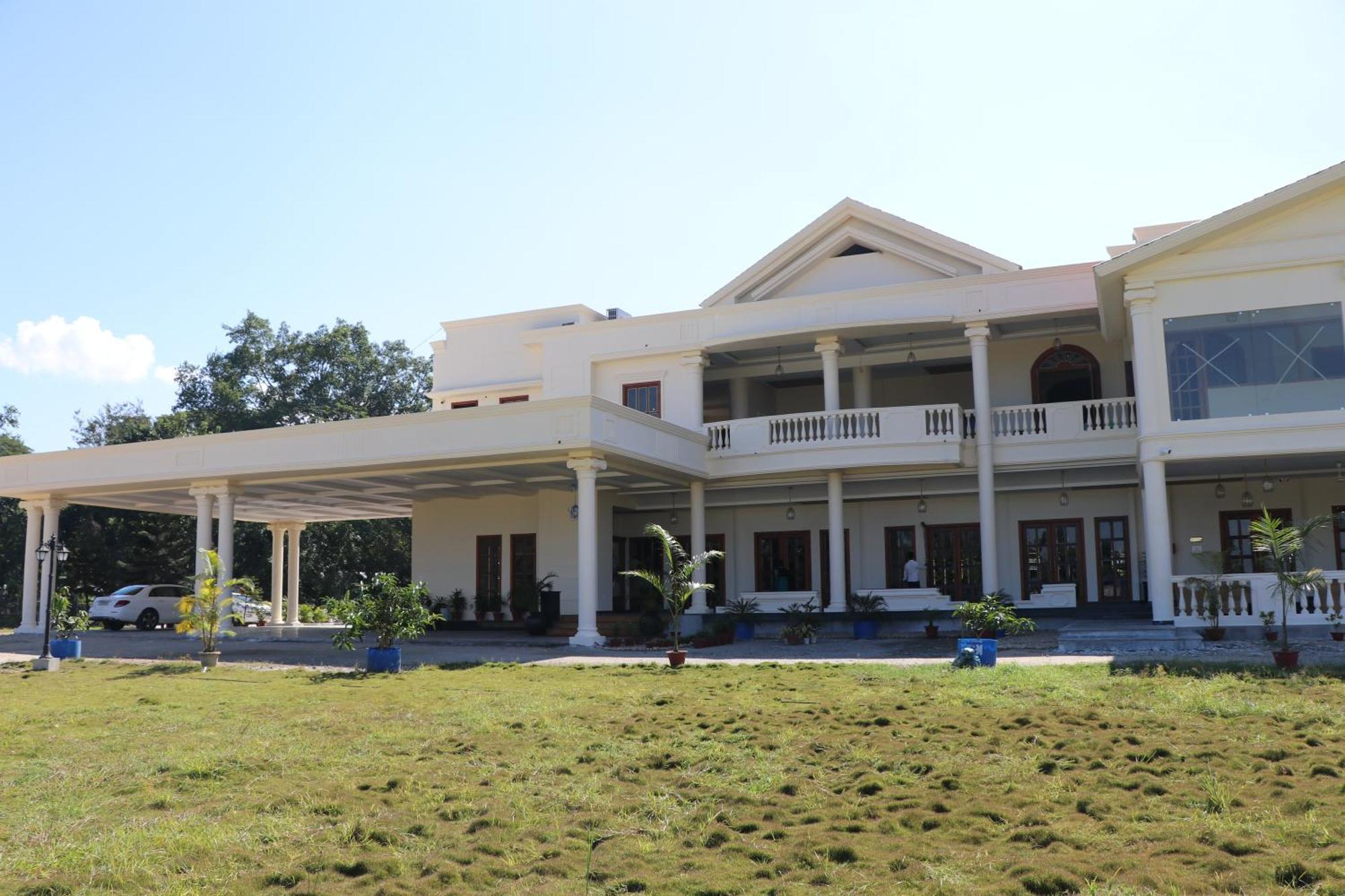 Royale De' Casa Resort กาซิรังคา ภายนอก รูปภาพ